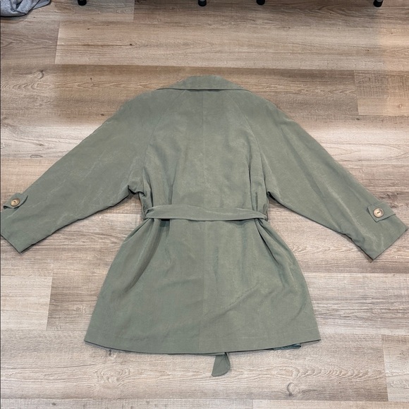 J. McLaughlin Sage Green Brushed Double-Breasted Women's Crop Trench Coat, Size - Picture 4 of 4